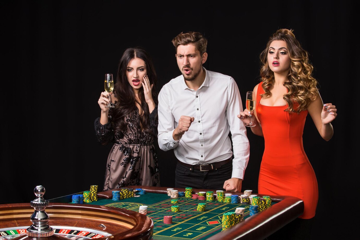 Caesars Entertainment scores first NFL casino sponsorship deal